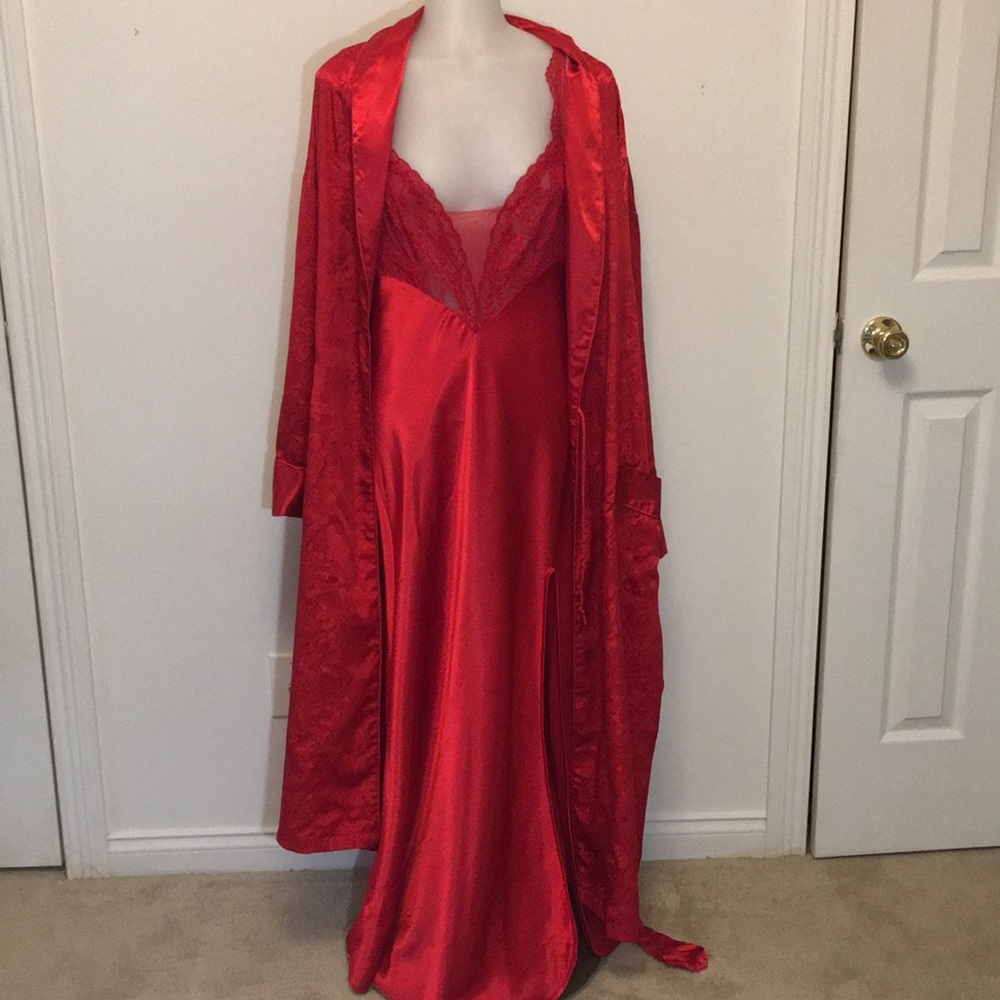 Vtg Victoria Secret Red Satin Robe And Gown SZ M-L